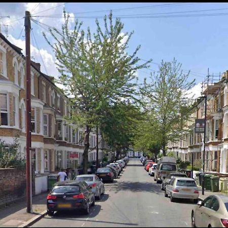 Jkhomestay Londra Exterior foto